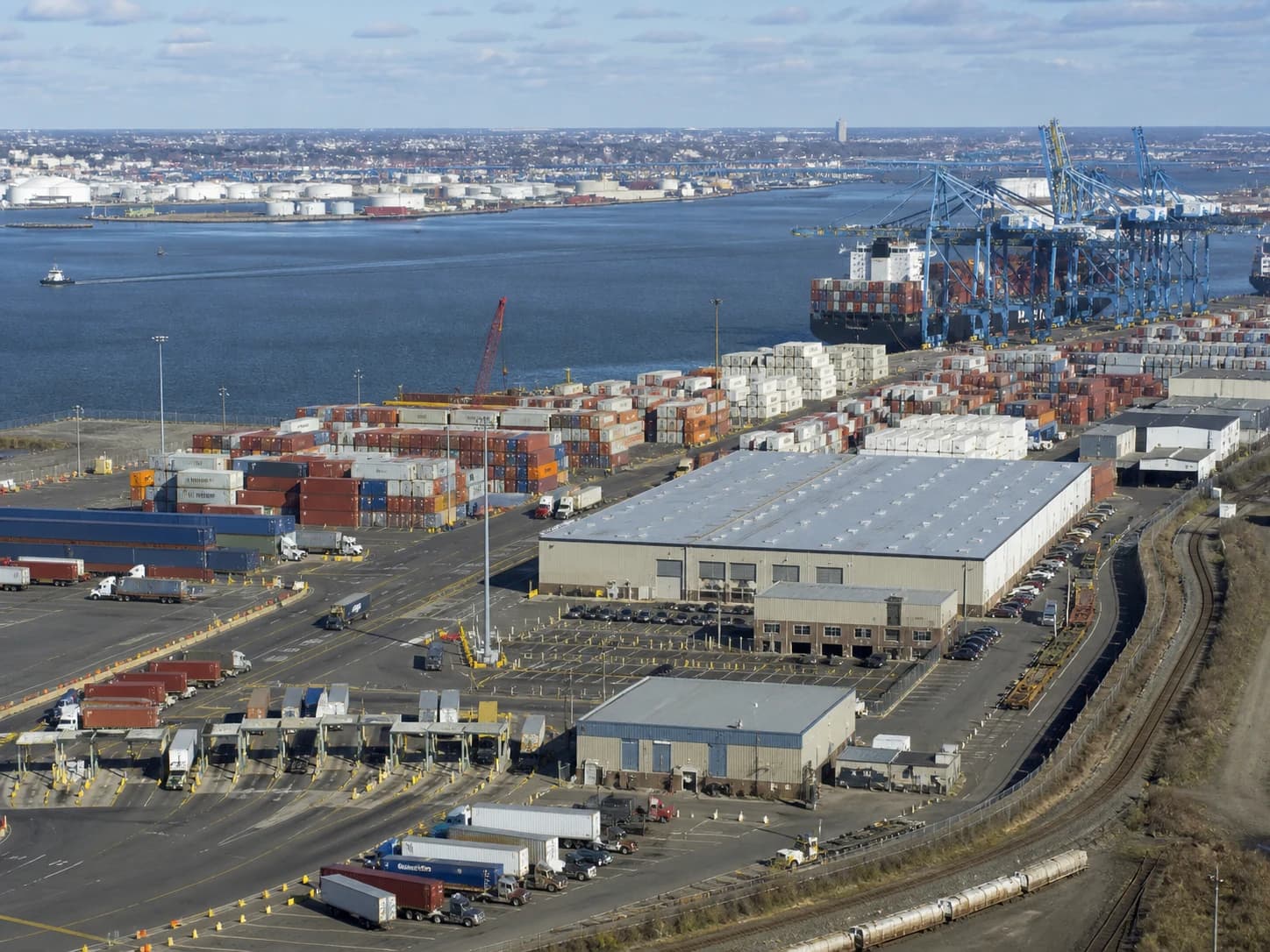 Security in The Ports